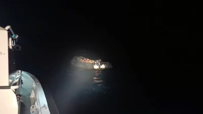 Yunanistan tarafından Türk kara sularına geri itilen göçmenlerin dramı bir