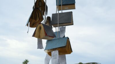 İzmir Kitap Fuarı, ünlü yazarların imza günleri ve söyleşileriyle hafta