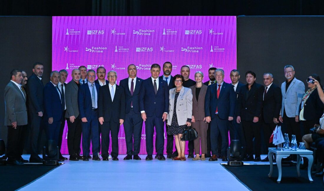 İzmir Büyükşehir Belediyesi ev sahipliğinde düzenlenen Fashion Prime Fuarı, Türkiye