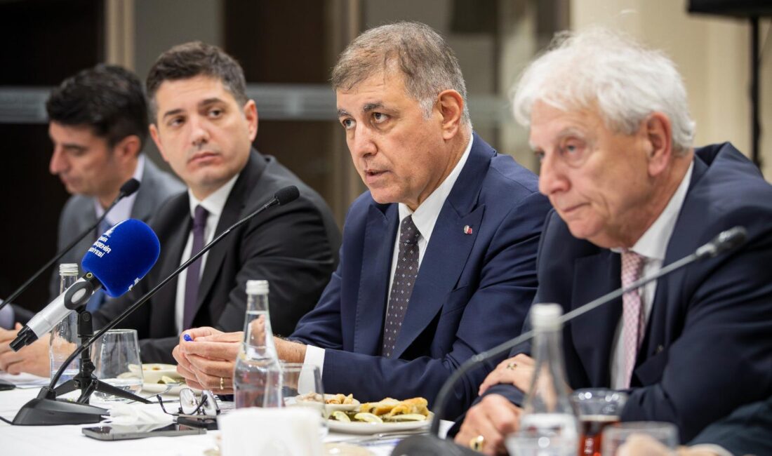 İzmir Ekonomik Kalkınma Kurulu’nda konuşan Başkan Cemil Tugay, kuraklık riskine