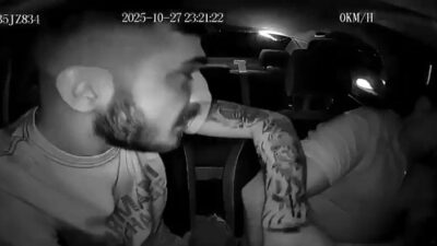 Bayraklı’da emekli polis olan taksi şoförü, aracının aynasını kıran bir