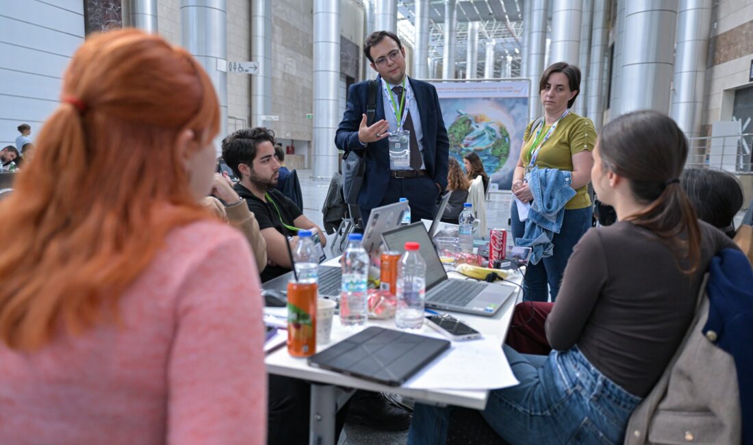 İzmir Büyükşehir Belediyesi ev sahipliğinde Fuar İzmir’de gerçekleştirilen LOGISTECH –