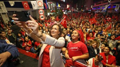 Karşıyaka, Cumhuriyet’in 102. yılını coşku ve gururla kutlamaya hazırlanıyor. 28