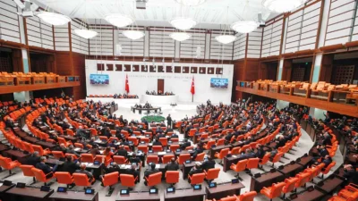 Meclis, 5G teknolojisiyle hızlanan yeni yasama yılına başladı. Gündemde kritik