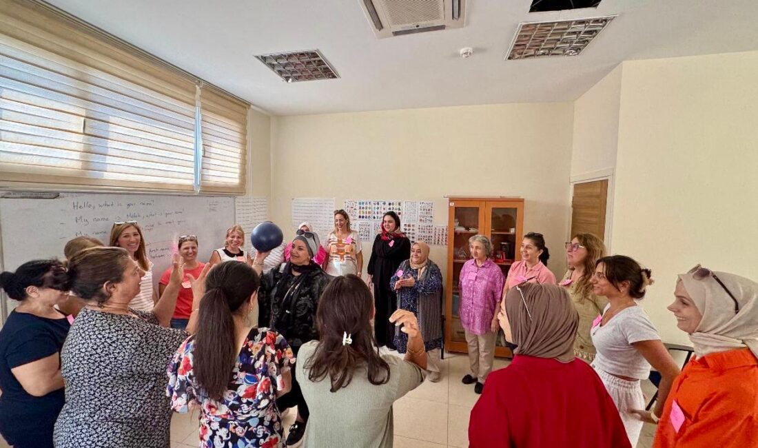 İzmir Büyükşehir Belediyesi, Örnekköy Kadın Dayanışma Merkezi’nde İngilizce ve Almanca