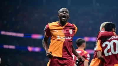 Galatasaray, Şampiyonlar Ligi’nde sahasında ağırladığı Liverpool’u Osimhen’in golüyle 1-0 mağlup