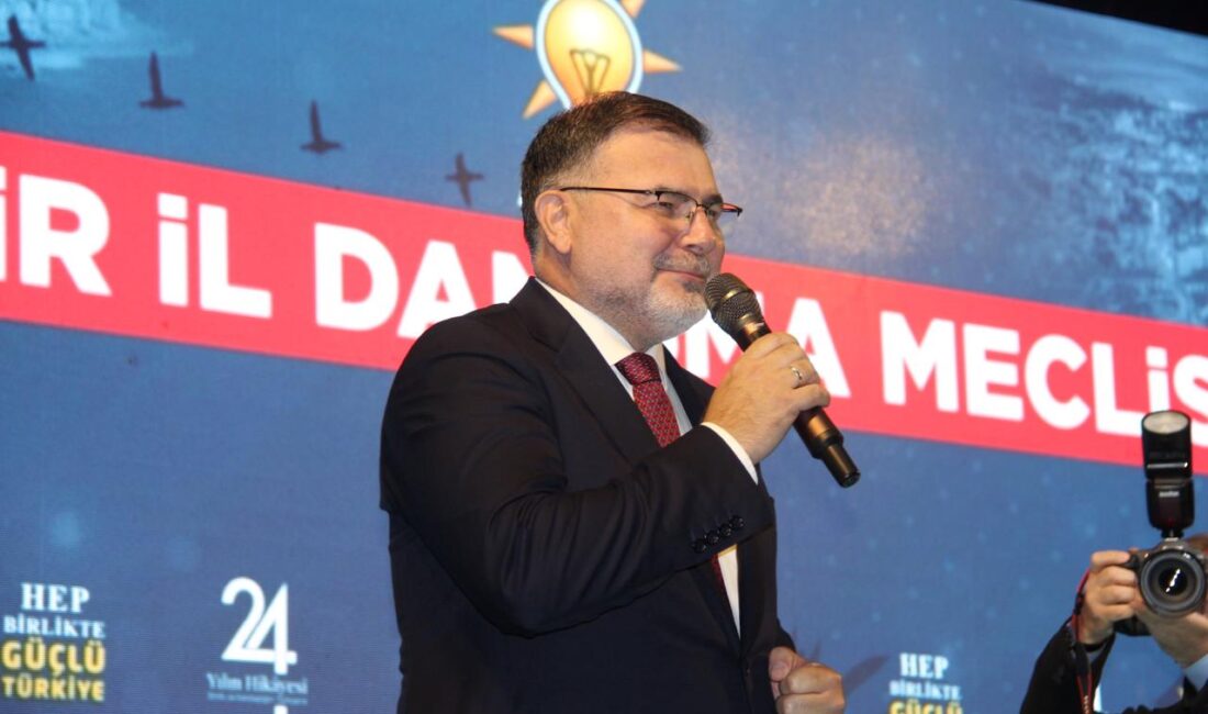 DEMOKRAT GÜNDEM-HABER MERKEZİ-FOTOĞRAFLAR: YAĞMUR KIZILASLAN-AK Parti İzmir İl Danışma Meclisi