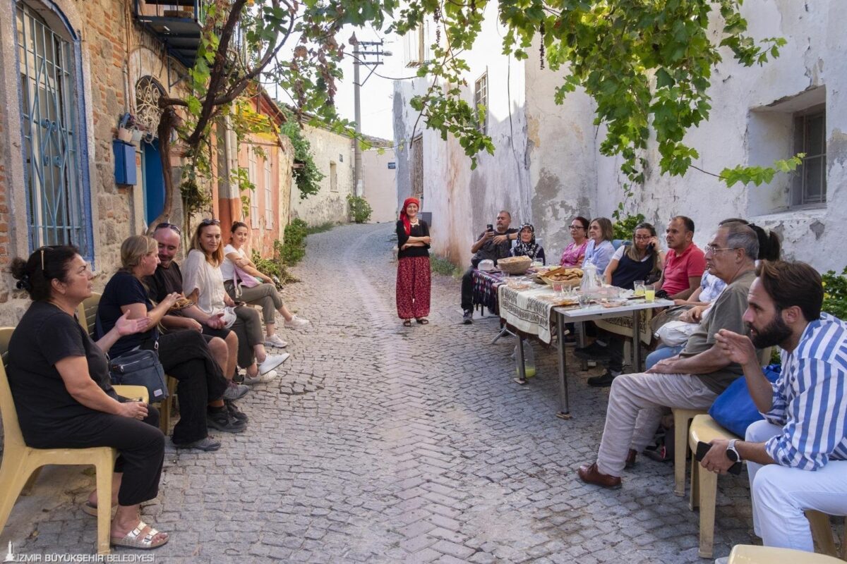 İzmir Büyükşehir Belediyesi’nin 2003’ten beri verdiği Tarihe Saygı Yerel Koruma