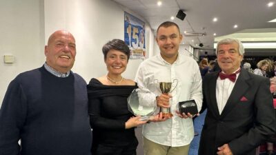 Manş Denizi’ni yüzerek geçen İzmir Büyükşehir Belediyespor’un başarılı yüzücüsü Tuna