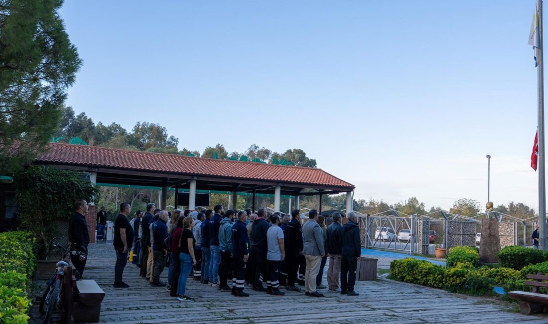 İzmir Büyükşehir Belediyesi Doğal Yaşam Parkı Şube Müdürlüğü çalışanları, Ulu
