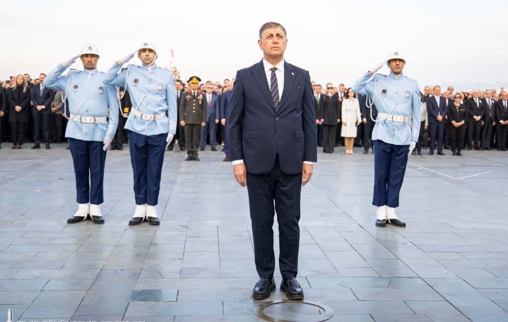Türkiye Cumhuriyeti’nin kurucusu Gazi Mustafa Kemal Atatürk, aramızdan ayrılışının 87'inci