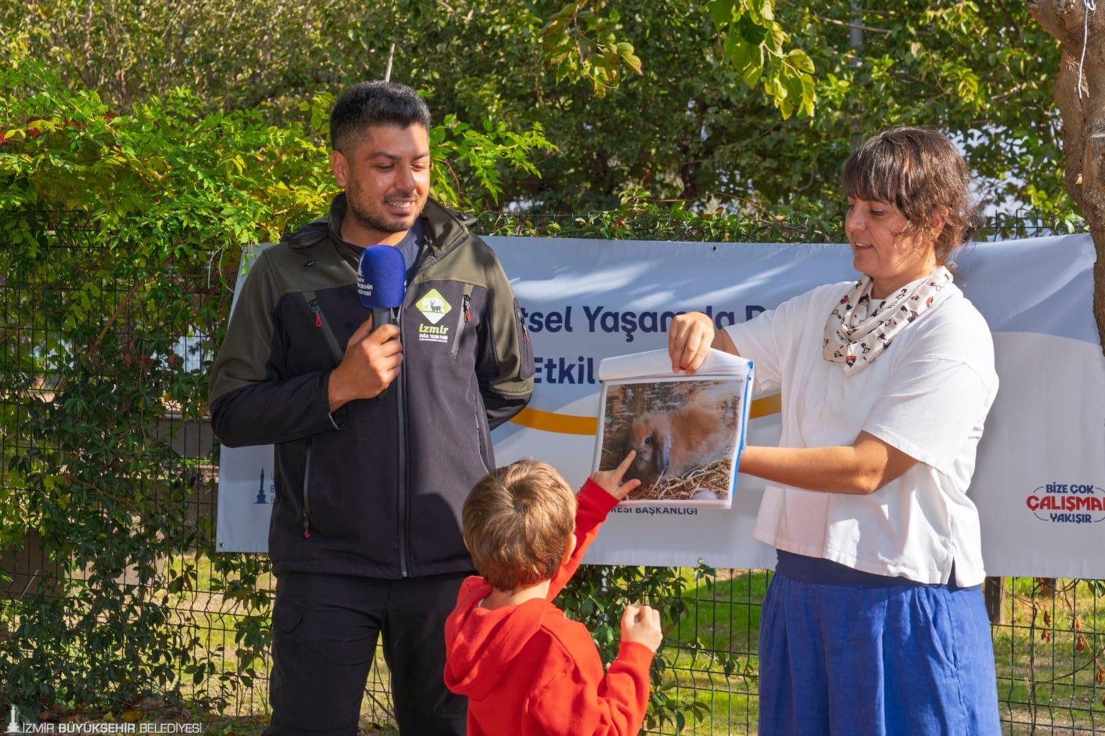 İzmir Büyükşehir Belediyesi, engelli çocukların doğa ve hayvanlarla etkileşimini artırmak
