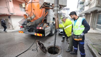 Meteoroloji’nin kuvvetli yağış uyarısının ardından İZSU alarma geçti. Olası su