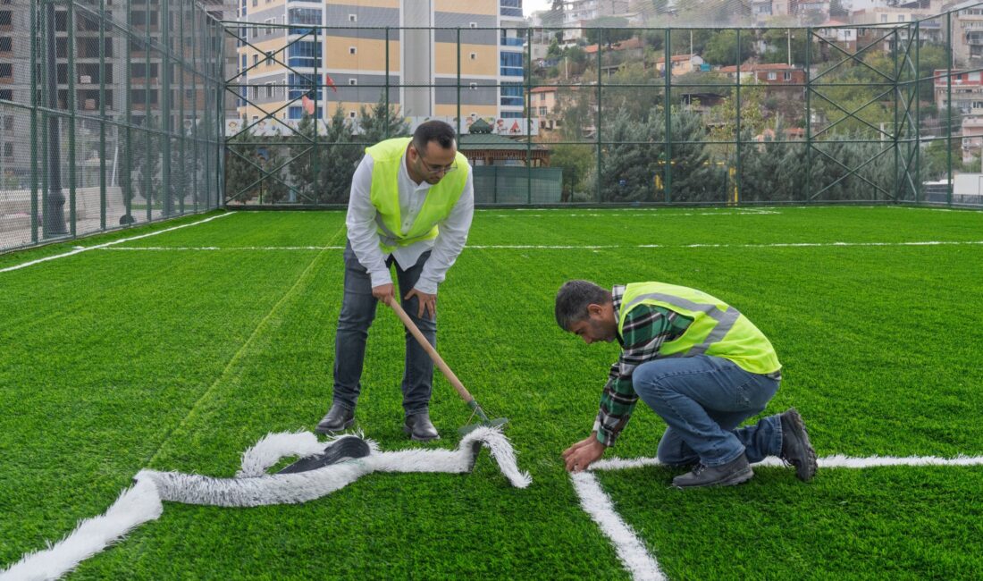 İzmir Büyükşehir Belediyesi, Karşıyaka, Bayraklı, Karaburun ve Menemen ilçelerine toplam