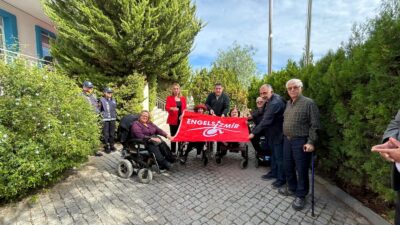 Engelli bireylerin kamusal alanlara eşit erişimi için yürütülen Kırmızı Bayrak