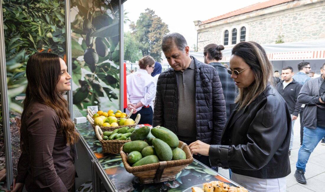 İzmir Büyükşehir Belediye Başkanı Dr. Cemil Tugay, 8. İzmir GastroFest’te