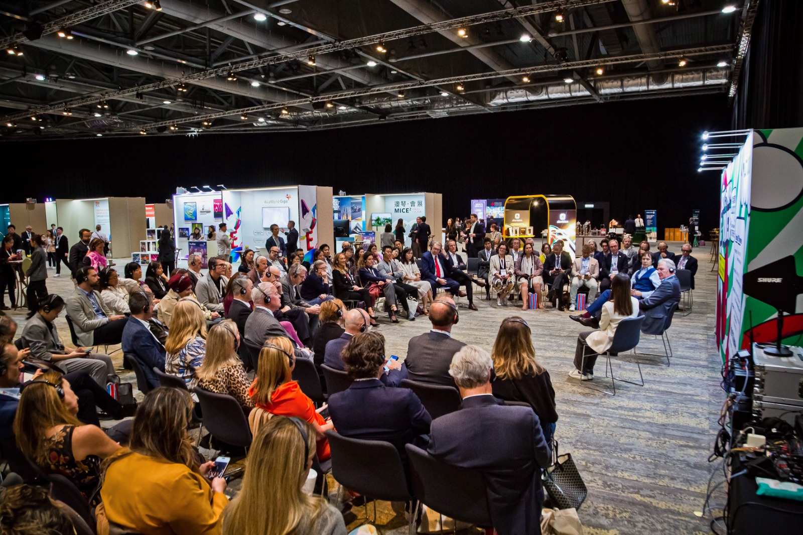 İZFAŞ, geçen hafta Hong Kong’da düzenlenen Küresel Fuarcılık Endüstrisi Birliği