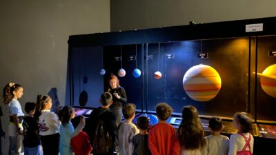 Çiğli Belediyesi, ara tatilde çocuklara unutulmaz bir deneyim yaşattı. Astronomi,