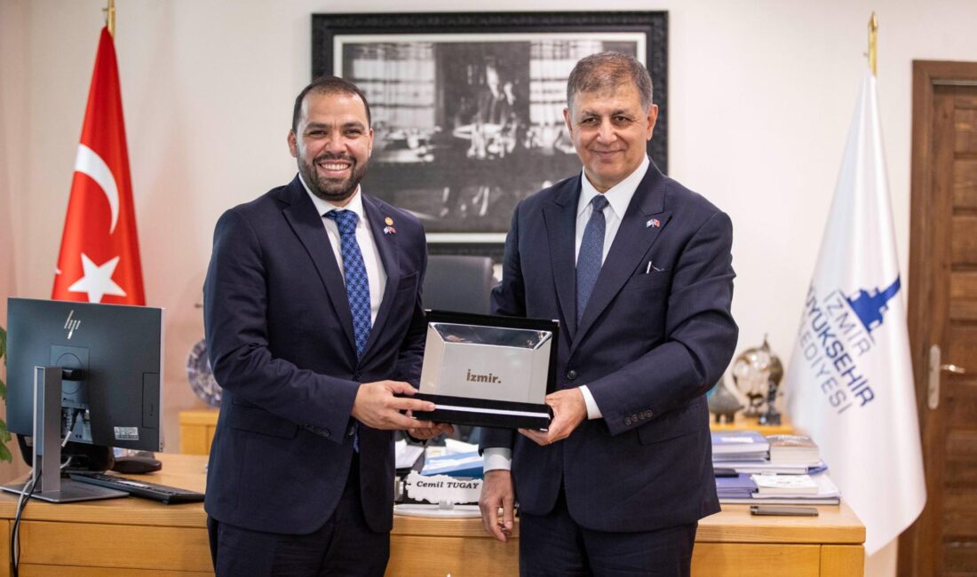 İzmir Büyükşehir Belediye Başkanı Dr. Cemil Tugay, Guatemala Büyükelçisi Eduardo