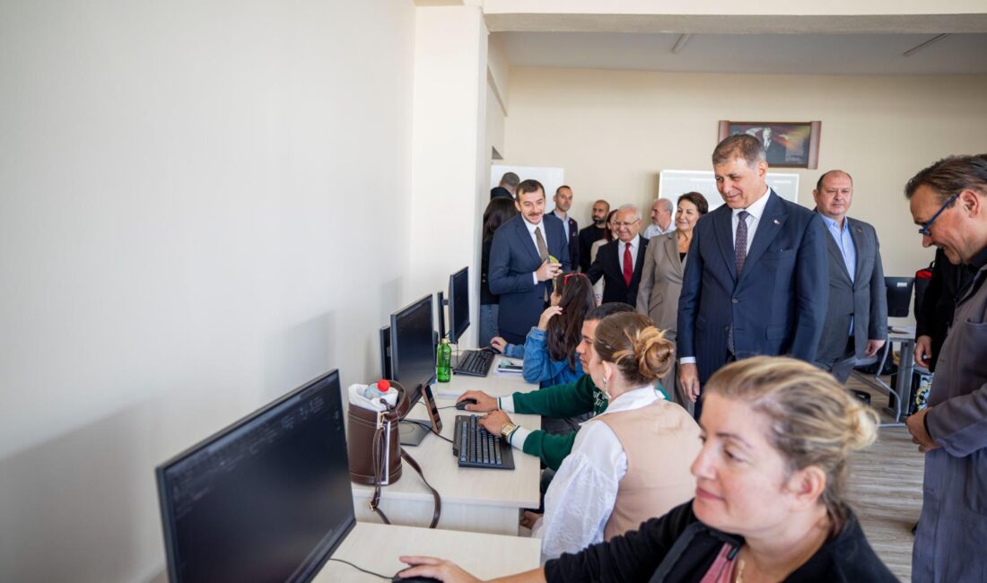 İzmir Büyükşehir Belediyesi, Meslek Fabrikası’nı sanayiye taşıdı. Menderes ESTİM’de açılan