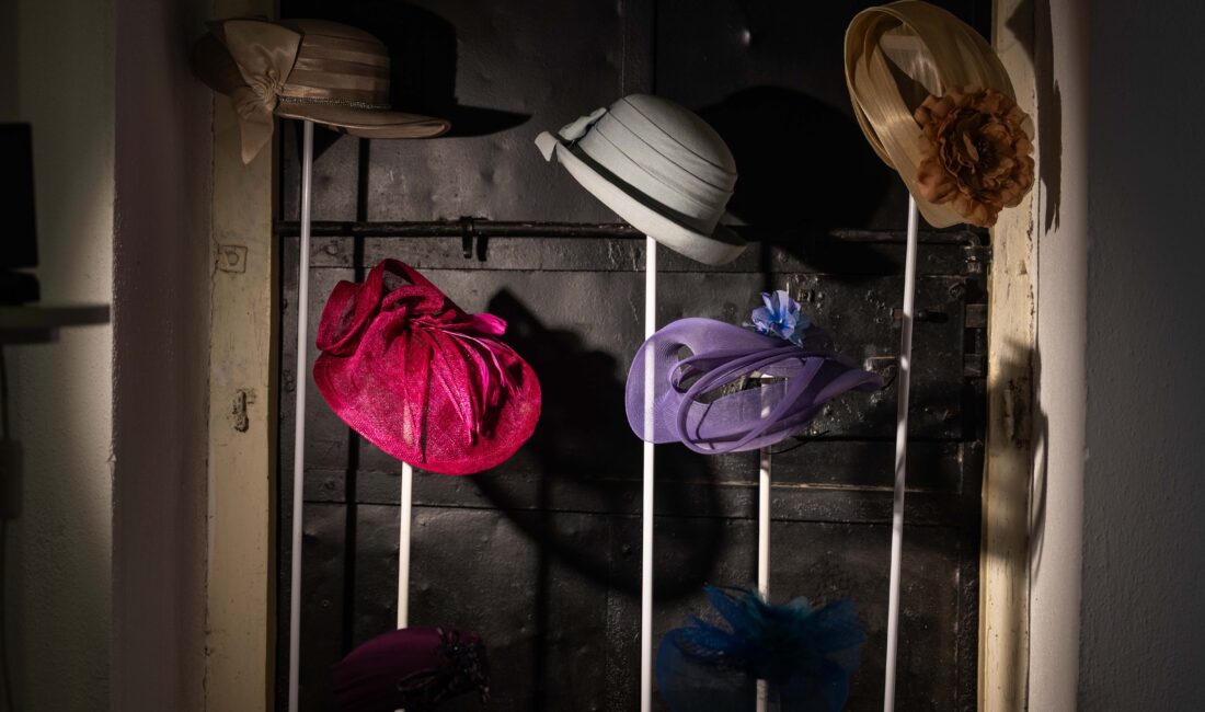 Bornova Belediyesi, Şapka Devrimi’nin 100. yılı kapsamında Beki Şikar’ın 26