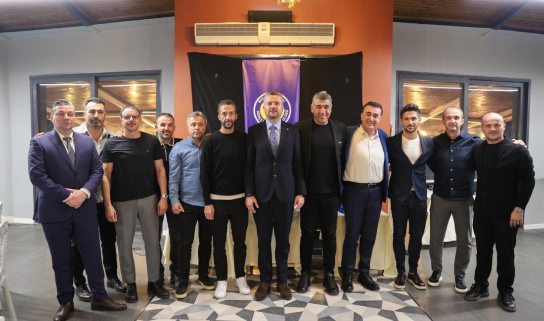 Buca Belediyespor, altyapı ve genç sporculara destek amacıyla düzenlediği dayanışma