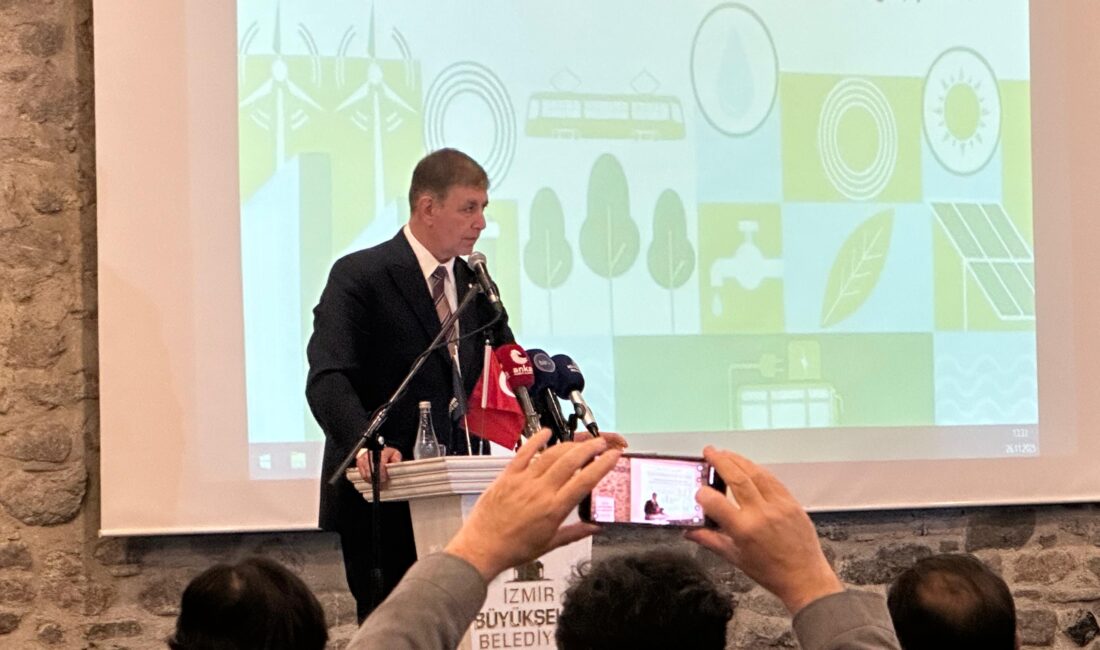 İzmir Büyükşehir Belediyesi tarafından düzenlenen "İzmir Sürdürülebilir Enerji ve İklim