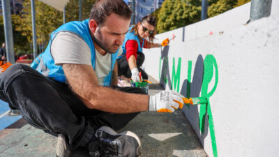 Buca Belediyesi ile İzmir Doğaseverler, Yörük Ali Efe Parkı’nda çevre