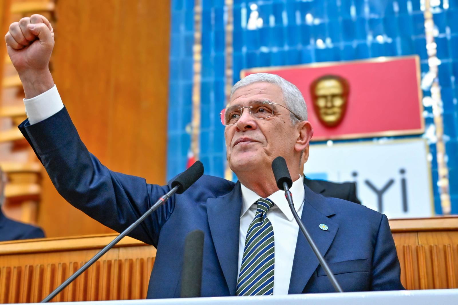 İYİ Parti Genel Başkanı Müsavat Dervişoğlu, partisinin 4. Olağan Kongresi’ne