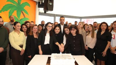 Çiğli Belediye Başkanı Onur Emrah Yıldız, 24 Kasım Öğretmenler Günü’nde