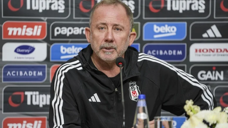 Beşiktaş, Sergen Yalçın'ın bu sabah başarılı bir anjiyo operasyonu geçirdiğini