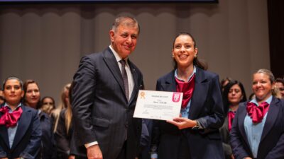 "Eşitliğe Sür" projesini tamamlayan İzmir Büyükşehir, toplu ulaşımda kadın istihdamında