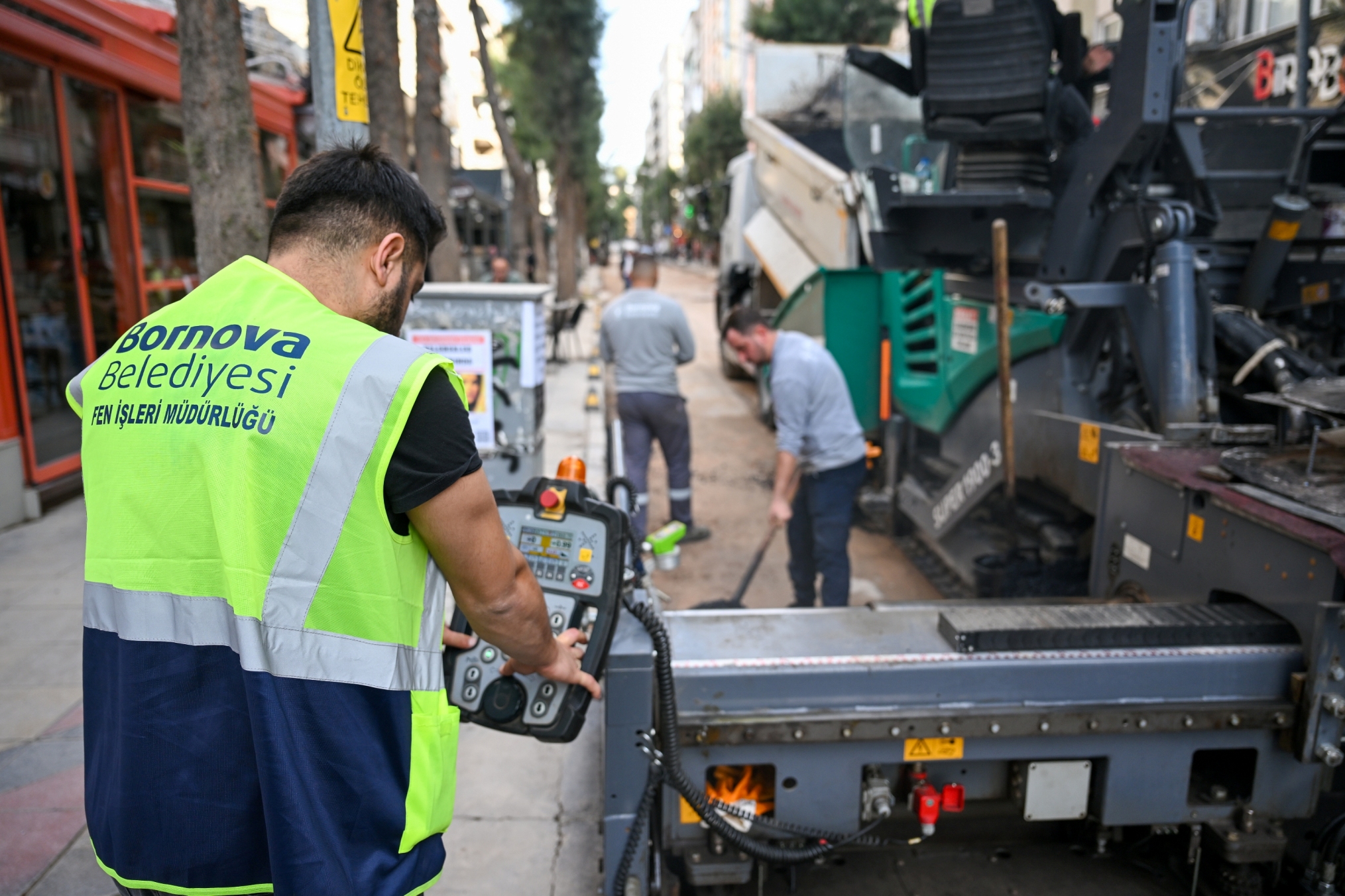 Süvari Caddesi sil baştan! Bornova’da prestij dönüşümü başladı