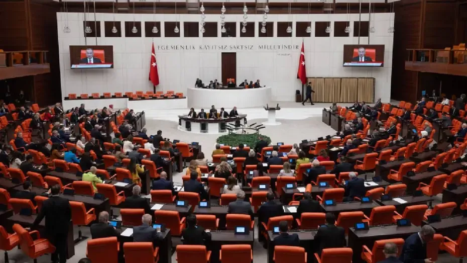 Adalet Bakanlığı'nın hazırladığı 11. Yargı Paketi, yarın TBMM Başkanlığı'na sunuluyor.