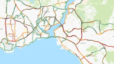 9 günlük ara tatilin bitmesinin ardından İstanbul'da trafik yoğunluğu yaşanıyor.