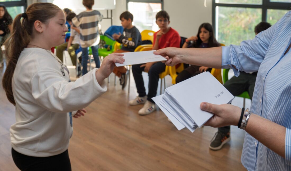 İzmir Büyükşehir Belediyesi Çocuk Meclisi, yeni dönemine Dünya Çocuk Hakları