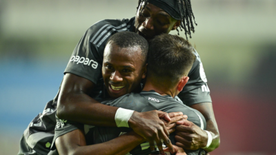 Beşiktaş, Süper Lig'in 12. haftasında Antalyaspor'a konuk oldu. Karşılaşma 3-1