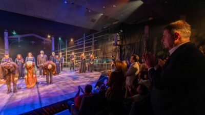 Meltem Cumbul ve Levent Üzümcü’nün rol aldığı İzBBŞT’nin yeni oyunu