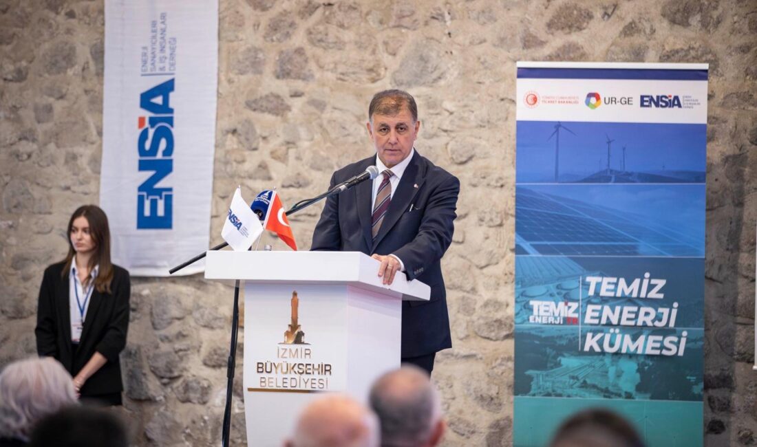 ENSİA’nın 5. Genel Kurulu’nda konuşan İzmir Büyükşehir Belediye Başkanı Cemil