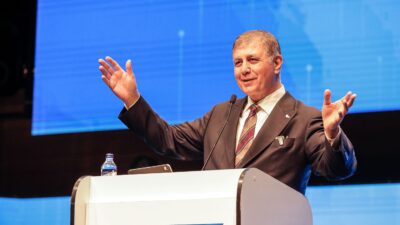 İzmir Büyükşehir Belediye Başkanı Cemil Tugay, “İzmir Meets – Teknoloji