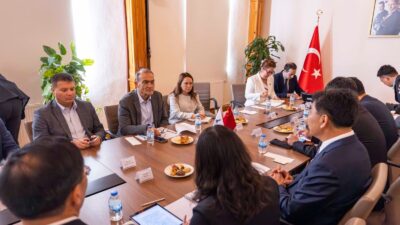 İzmir Büyükşehir Belediyesi Başkan Vekili Zafer Yıldır, Çin’e yapılacak çok