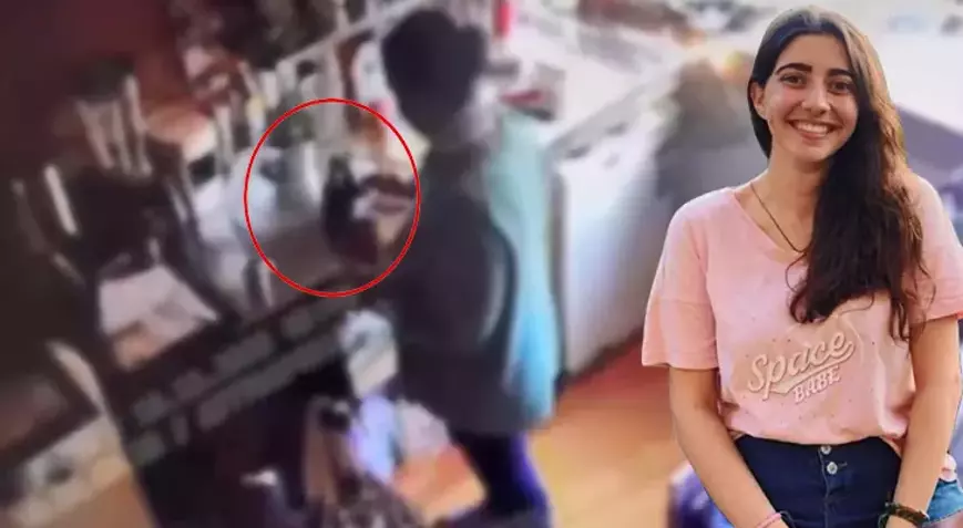 İstanbul Beyoğlu'nda mühendis Ayben Özçilingir Turtura, kafede içtiği Türk kahvesinden