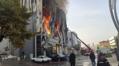 Dilovası'nda kozmetik fabrikasında çıkan yangında ağır yaralanan işçi Tuncay Yıldız