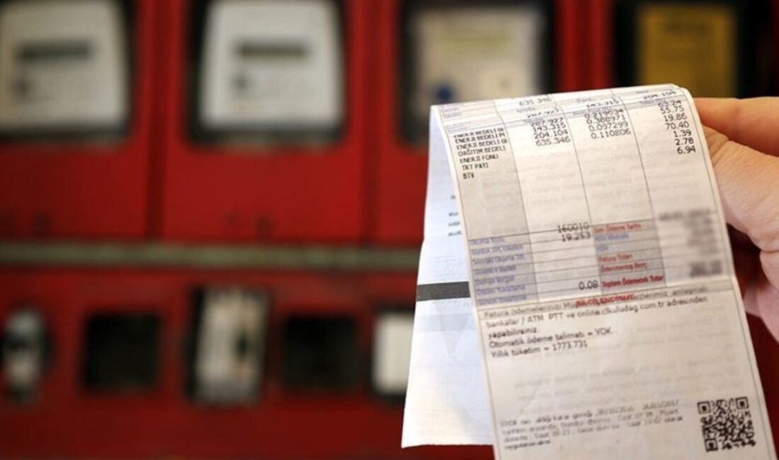 Elektrik faturanız 984 lirayı geçiyorsa dikkat! Milyonlarca haneye elektrik şoku Yeni düzenlemeyle yüksek tüketim yapan abonelere sübvansiyon kesiliyor. EPDK’nın kararıyla