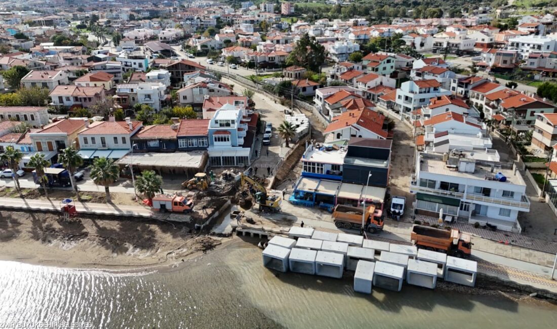 İzmir’de dün akşam saatlerinden itibaren başlayan yağışlar Karaburun, Foça, Çeşme