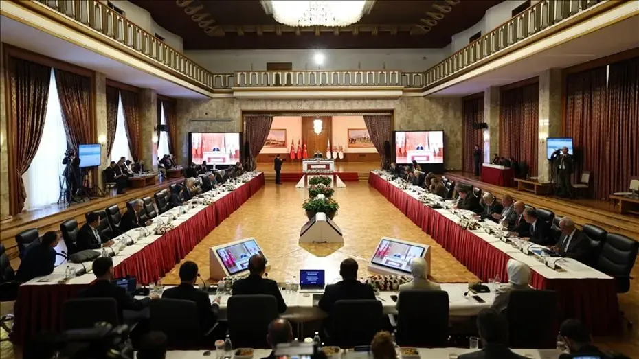 TBMM’de 5.5 saat süren kapalı görüşme sonrası beklenen oylama cuma