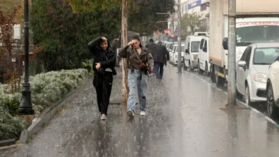 İstanbul, yeni bir yağışlı hava dalgasının etkisi altına giriyor. Yarın