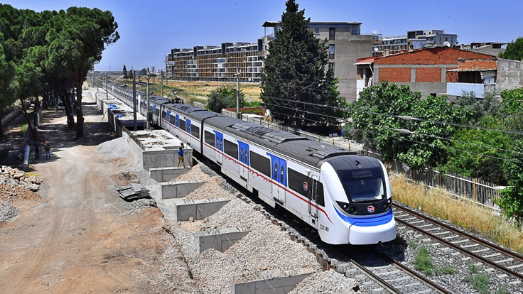CHP İzmir İl Başkanı Çağatay Güç, İZBAN'ın mali sıkıntılarının asıl