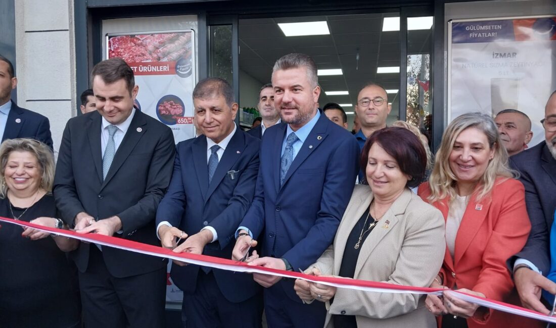 İzmir Büyükşehir Belediyesi’nin tanzim satış markası İZMAR, 13’üncü şubesini Buca’da