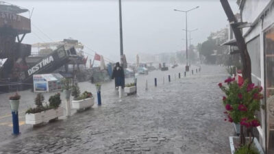Meteoroloji'nin uyarısı sonrası Aliağa, Foça, Dikili ve Bergama'da etkili olan